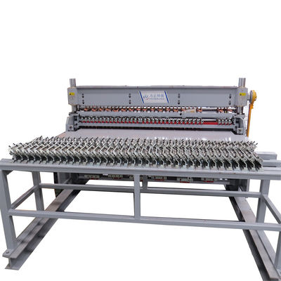 Tam Otomatik 25x25mm Kümes Hayvanları Mesh Yapma Makinesi Mekanik Push Down