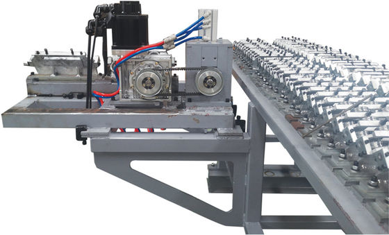 Tel Çapı 2-4mm 7t Hasır Kaynak Makinesi CNC Servo Sistem Kontrolü